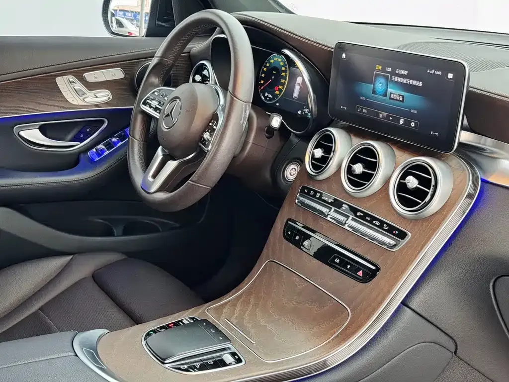 Mercedes-Benz GLC — фото 10