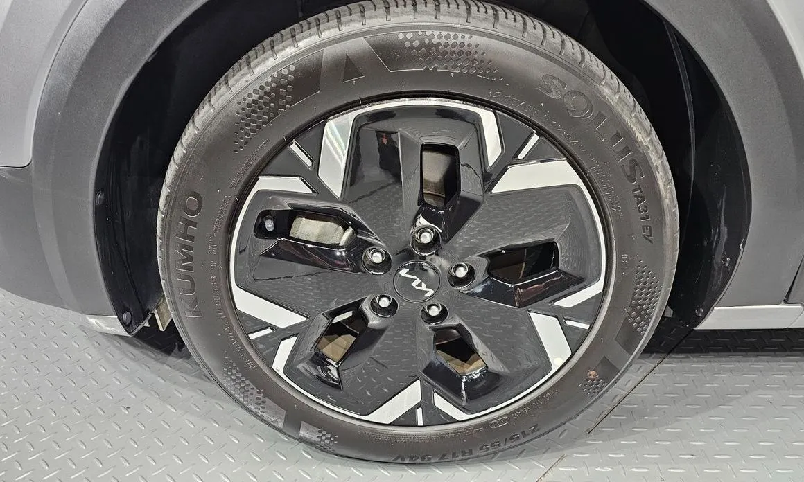 Kia Niro — фото 10