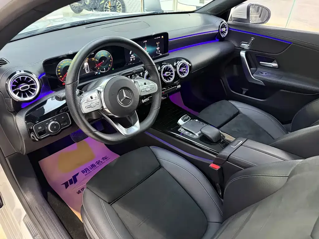 Mercedes-Benz A-Class — фото 5