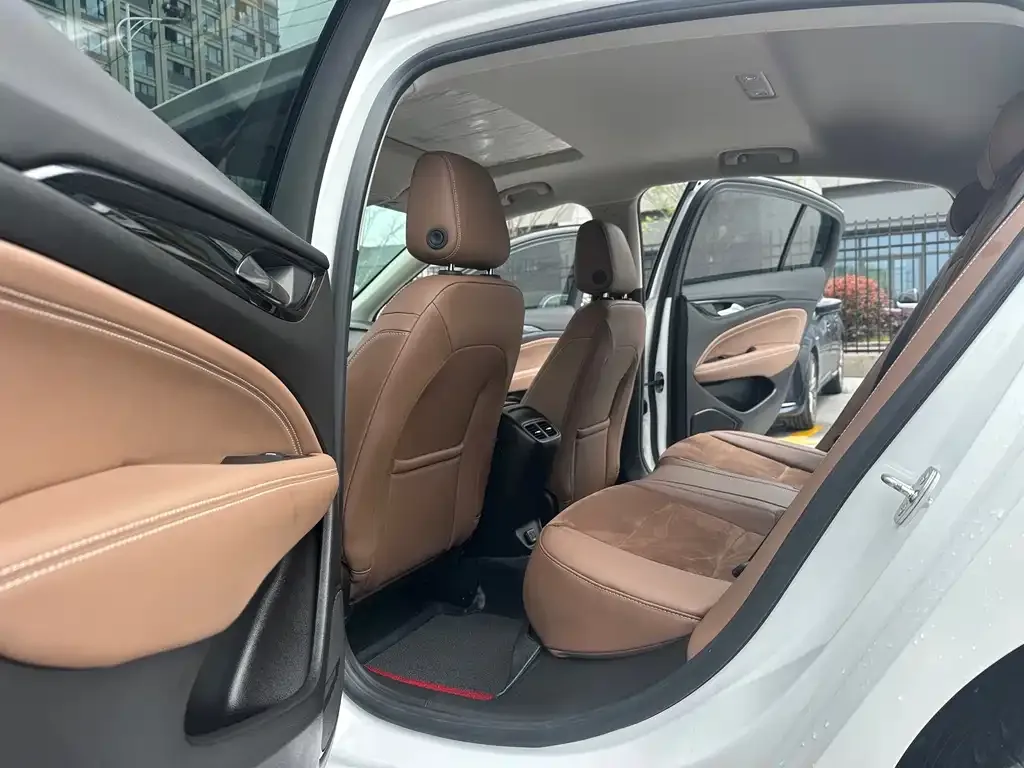 Buick Regal — фото 9