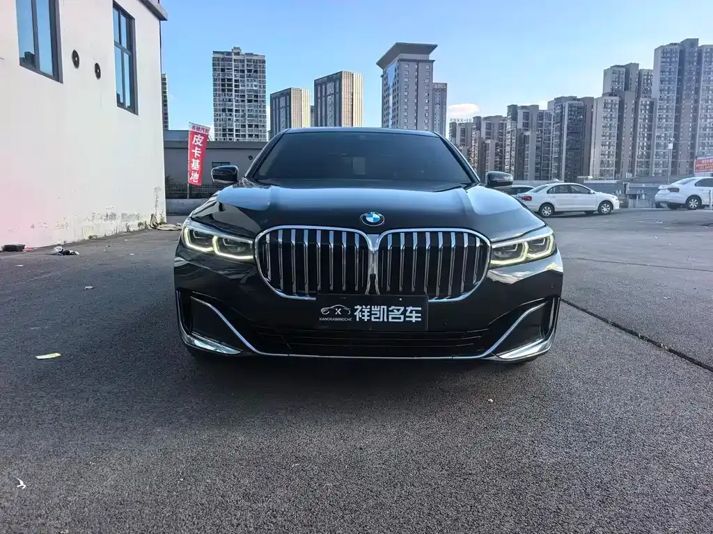 BMW 7 Series — фото 4