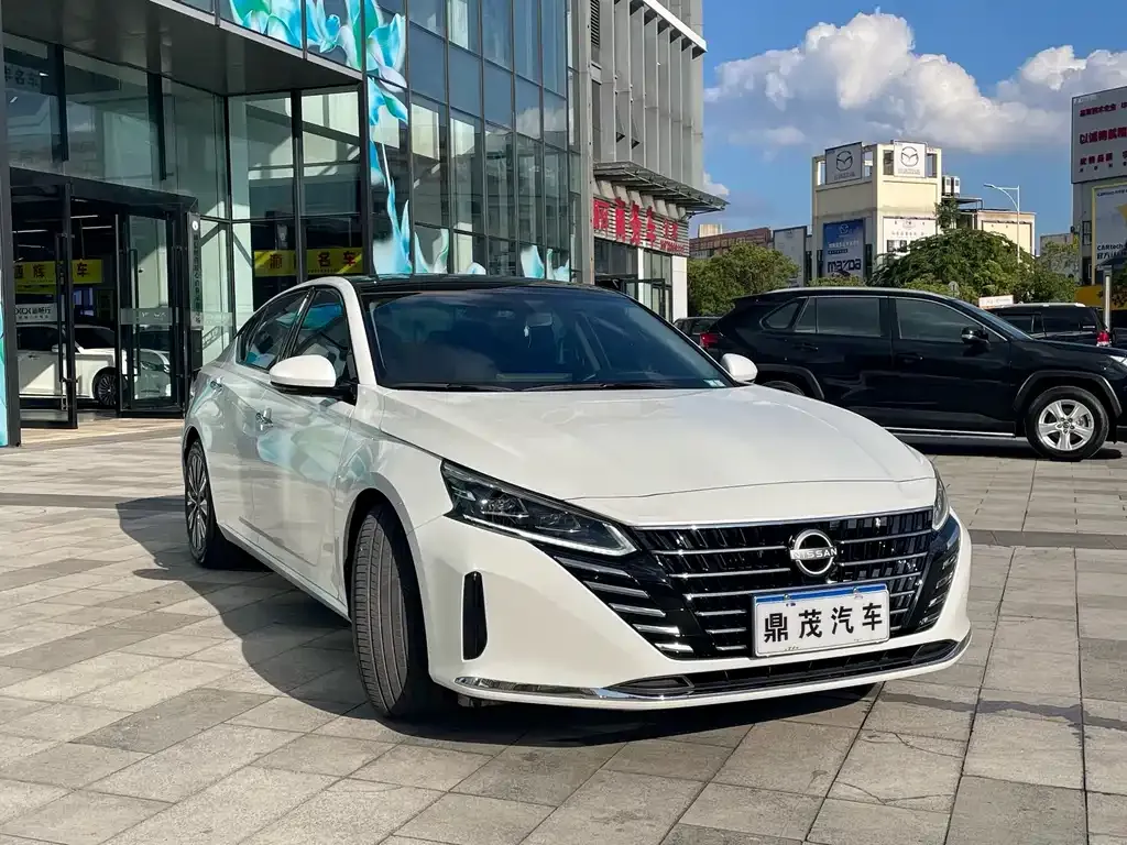 Nissan Teana — фото 4