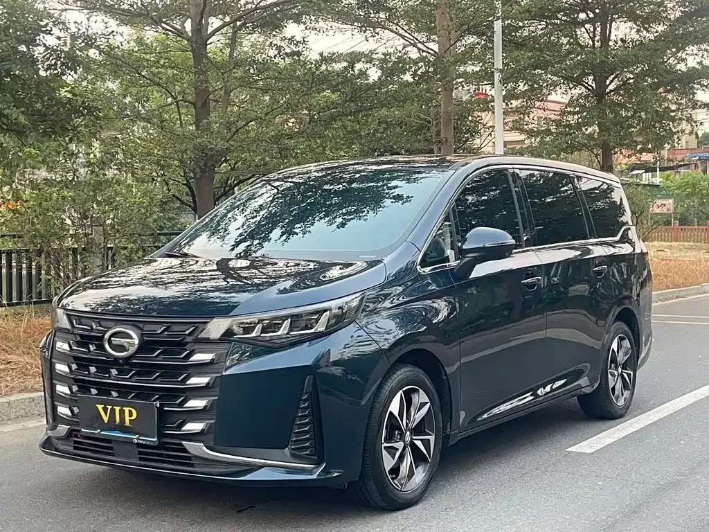 GAC Motor Trumpchi M6 — фото 1