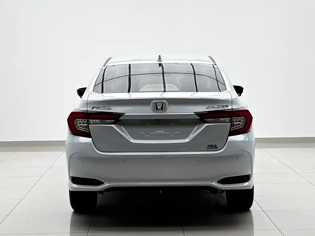 Honda Crider — фото 10