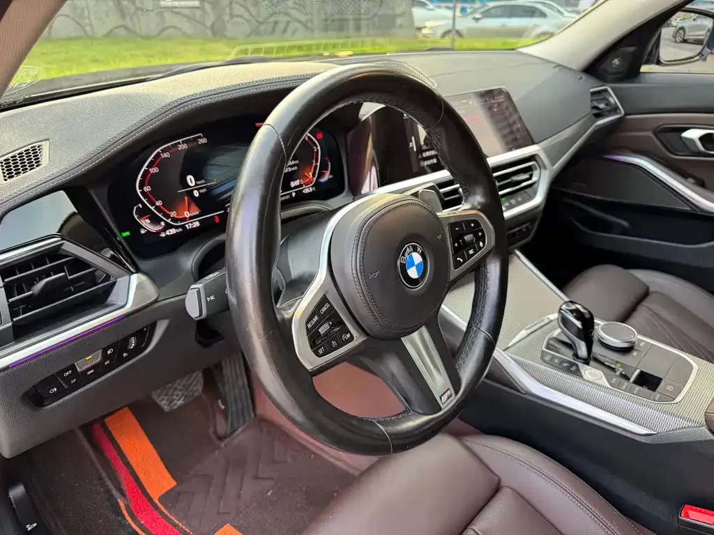 BMW 3 Series — фото 10