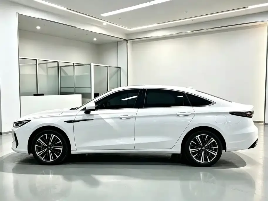 Chery Arrizo 8 PRO — фото 2