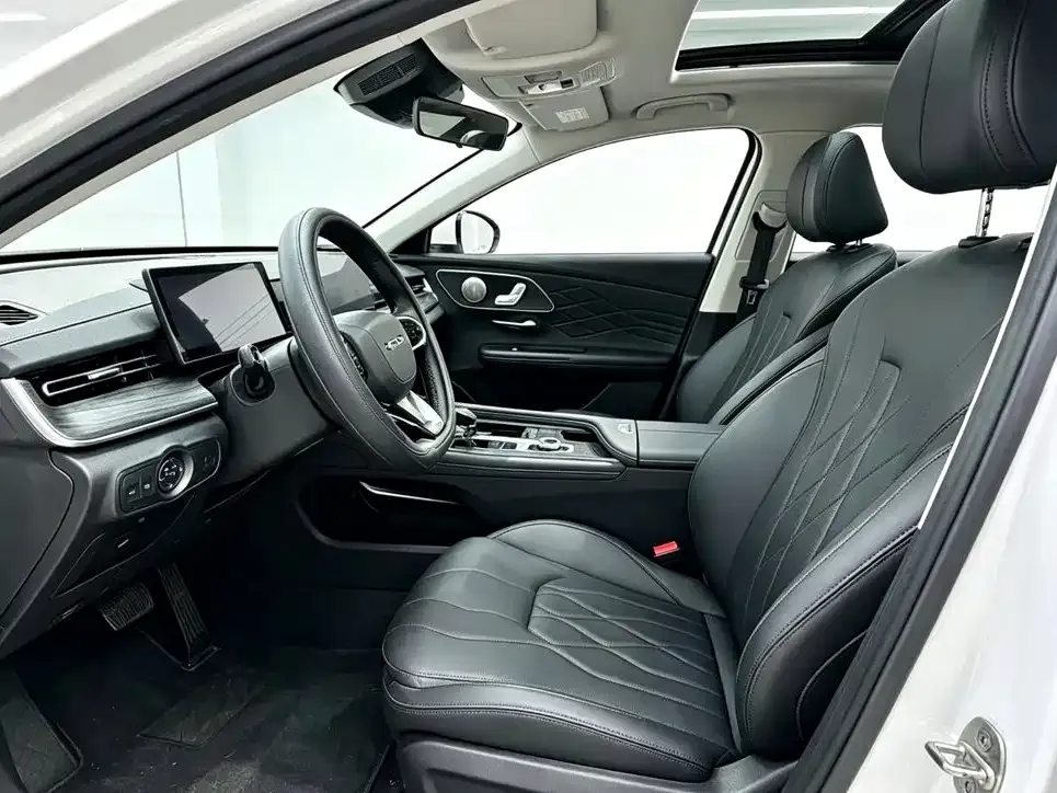 Chery Arrizo 8 PRO — фото 6