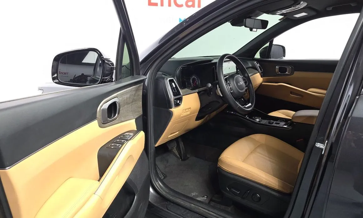 Kia Sorento — фото 9