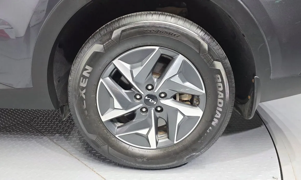 Kia Sorento — фото 10