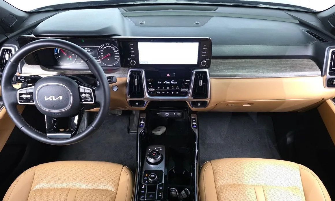 Kia Sorento — фото 6