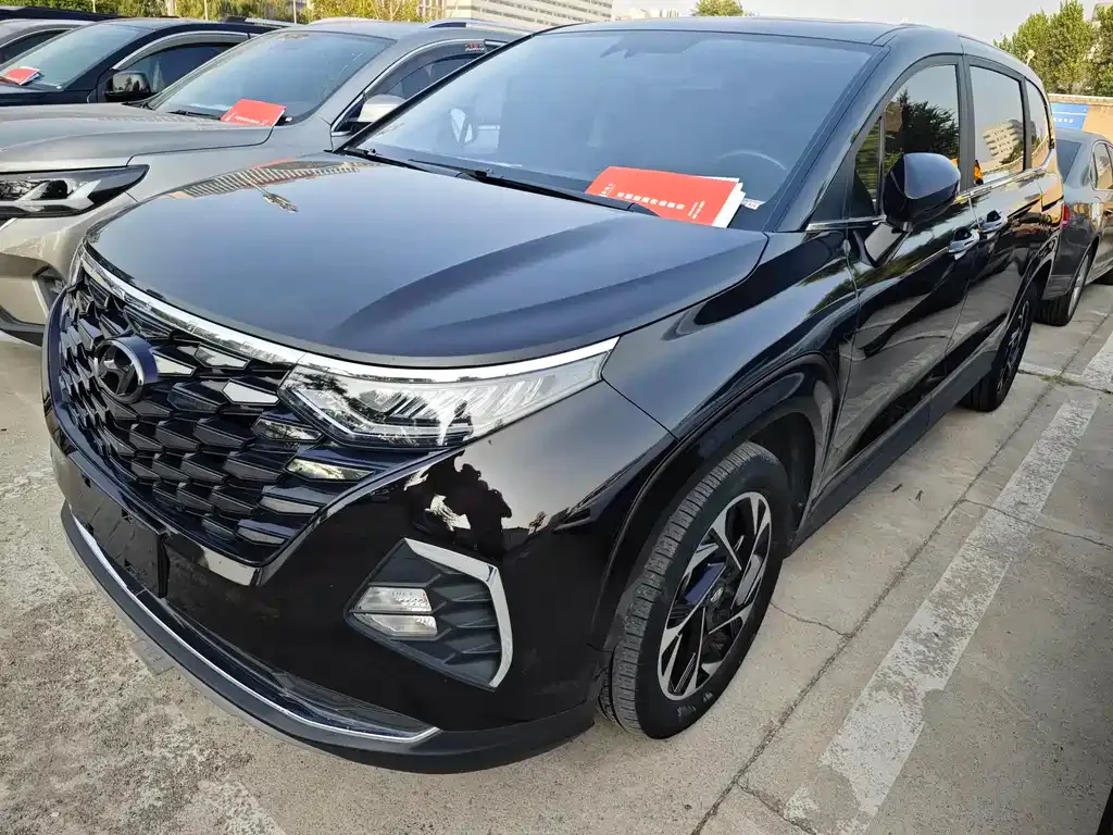 Hyundai Custo — фото 1