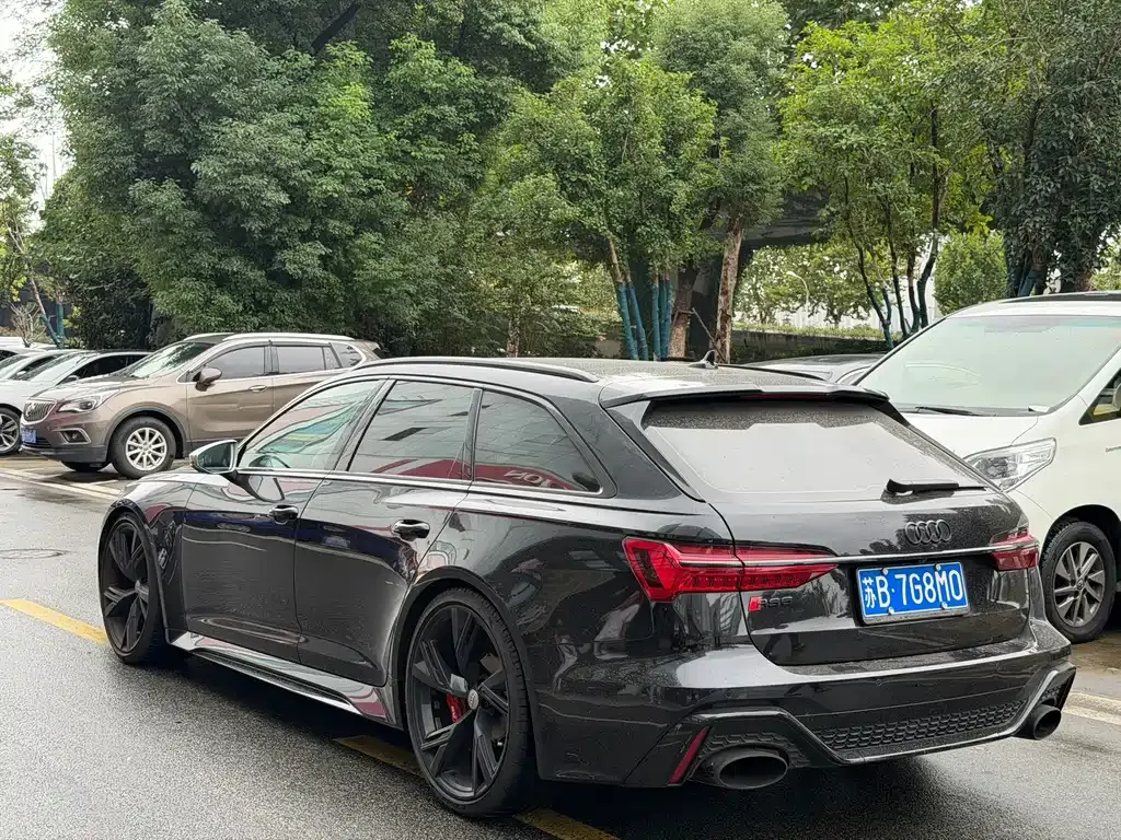 Audi RS 6 — фото 7