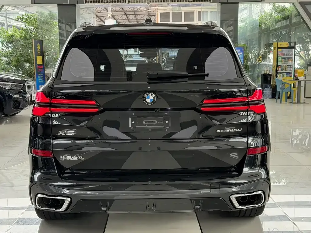BMW X5 — фото 2