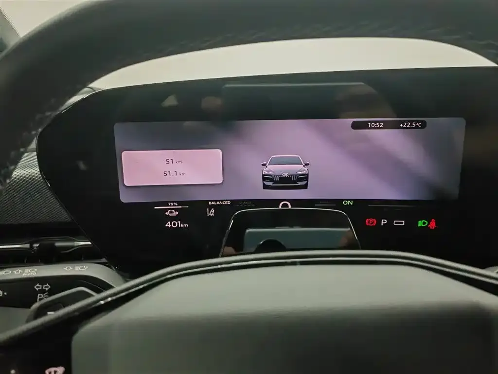 Audi A6L e-tron — фото 4