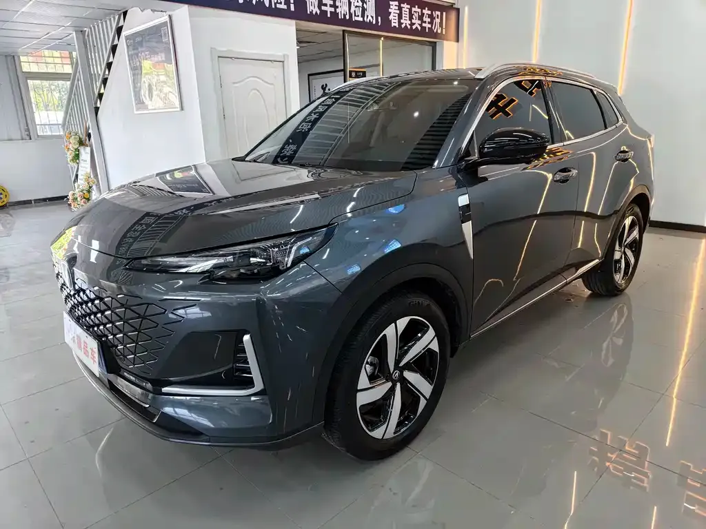 Changan CS55PLUS — фото 1