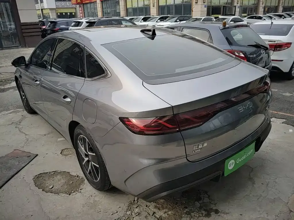 BYD Qin L — фото 3