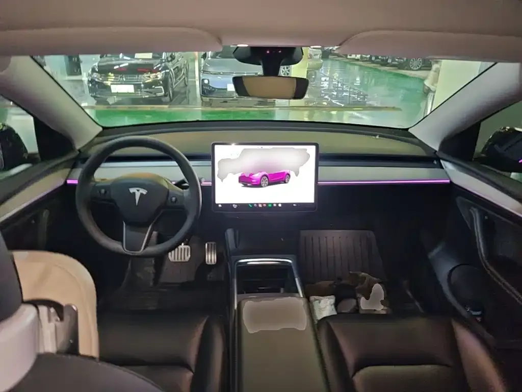 Tesla Model Y — фото 2