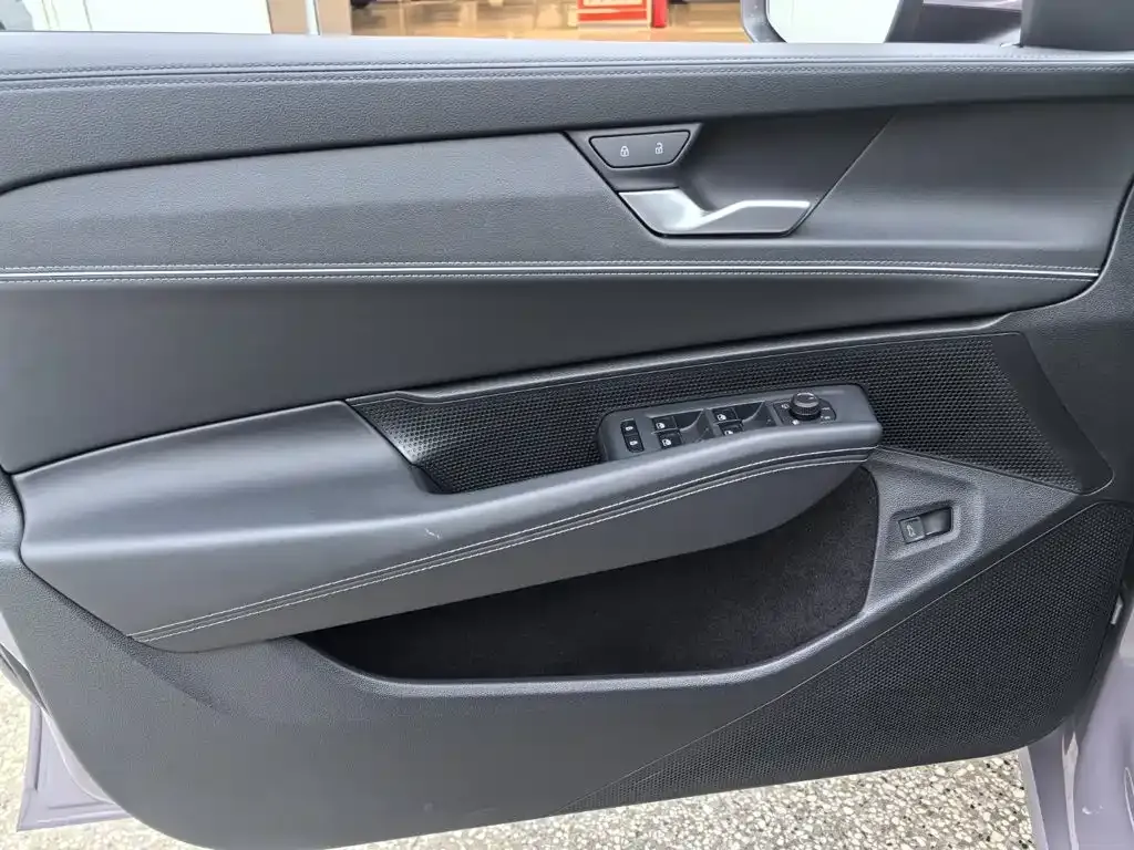 Volkswagen Passat — фото 6