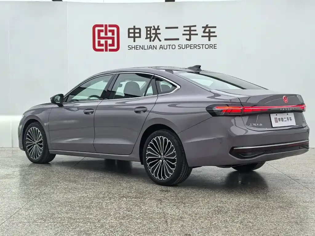 Volkswagen Passat — фото 8