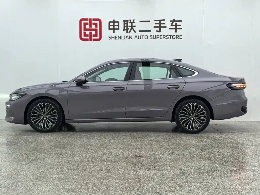 Volkswagen Passat — фото 4