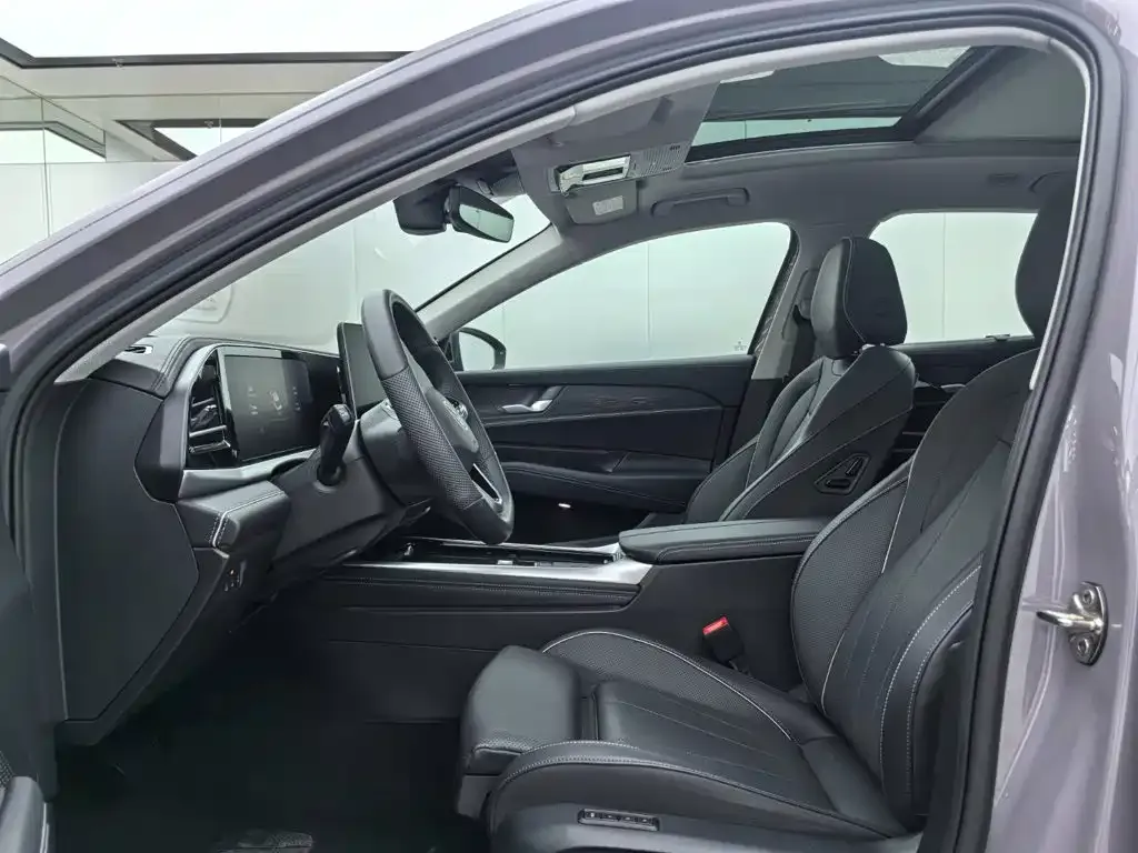 Volkswagen Passat — фото 7