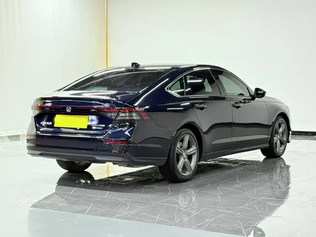 Honda Accord New Energy — фото 6