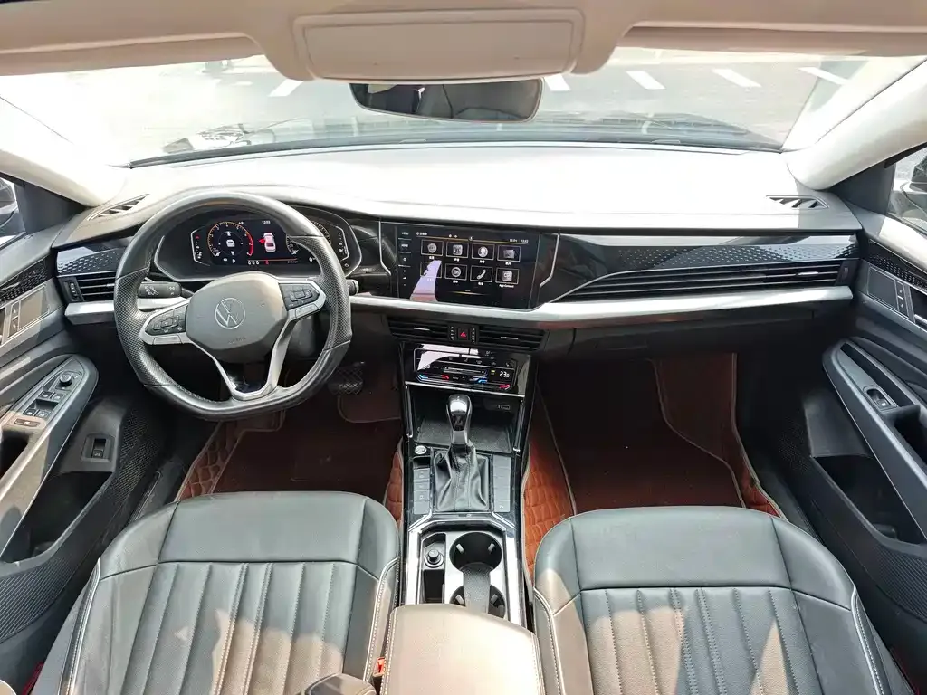 Volkswagen Passat — фото 7