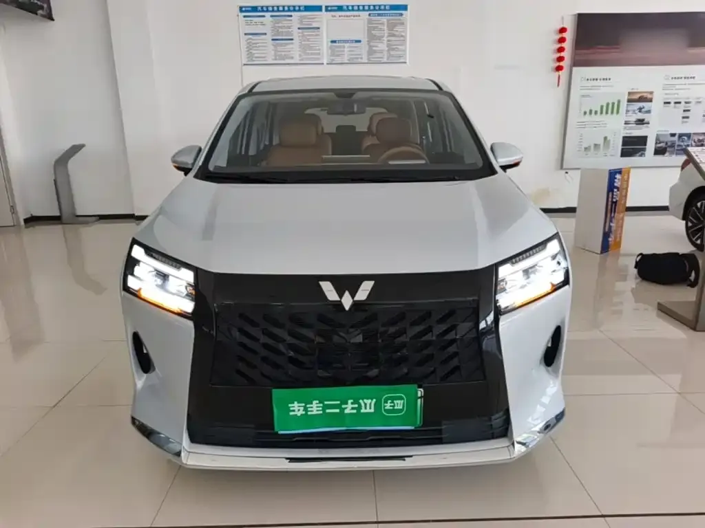 Wuling Xingguang 730 New Energy — фото 9