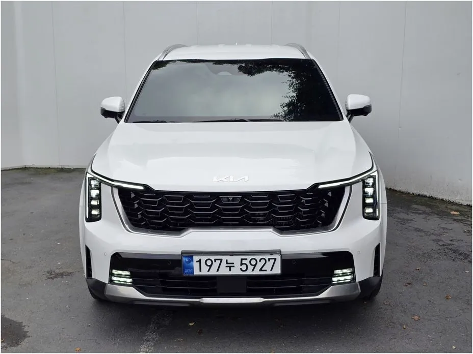 Kia Sorento — фото 3