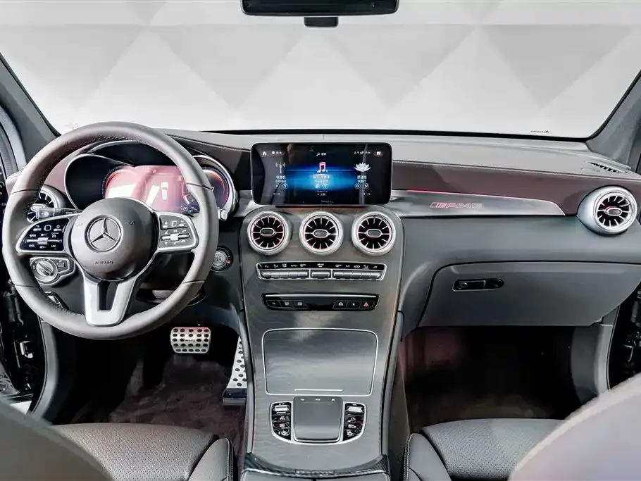 Mercedes-Benz GLC — фото 2