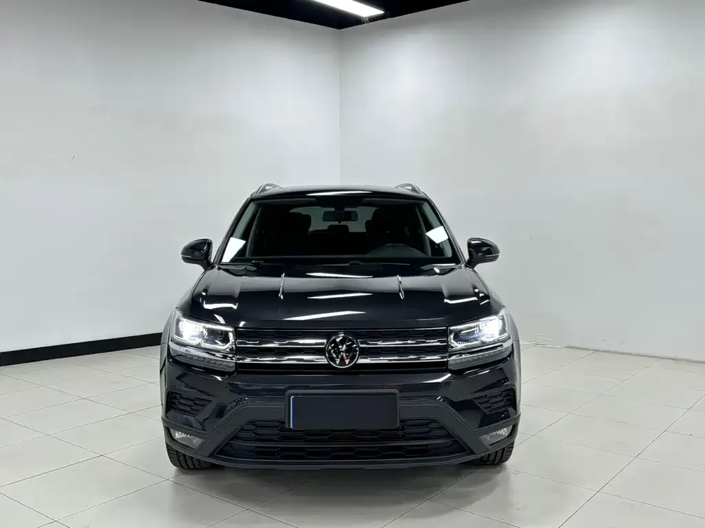 Volkswagen Tharu — фото 5