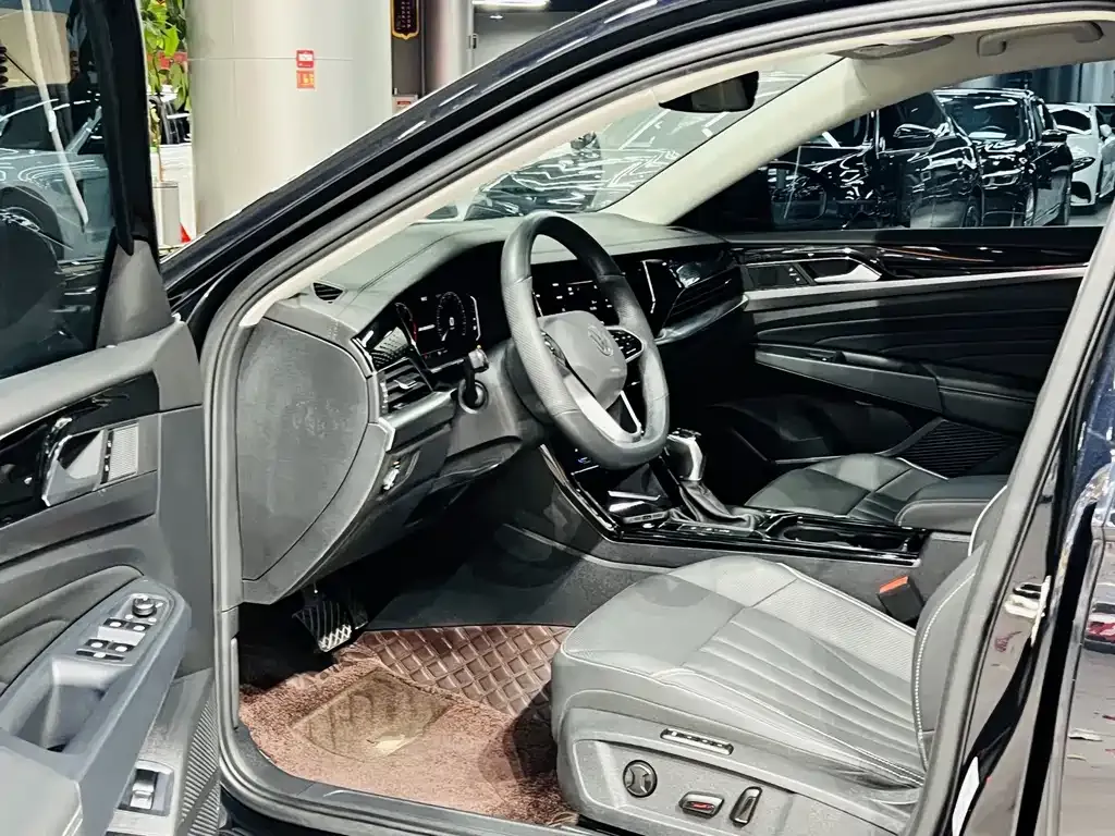 Volkswagen Passat — фото 4