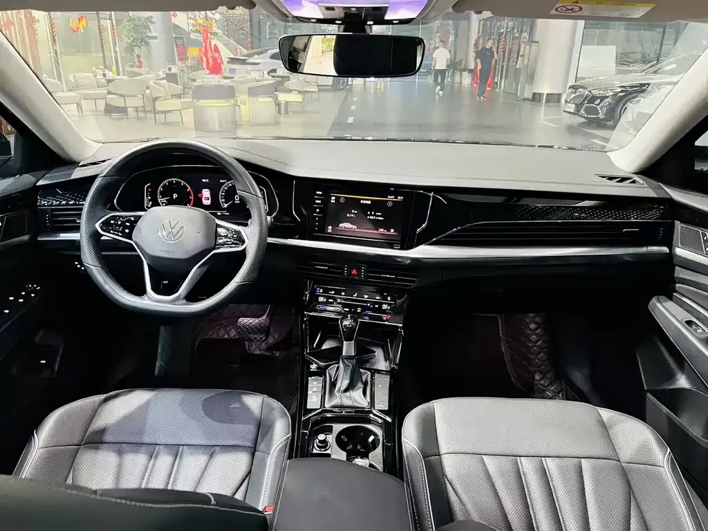 Volkswagen Passat — фото 6