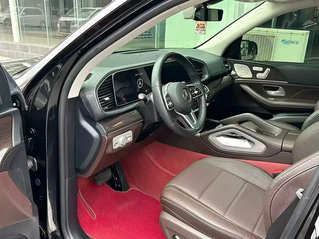 Mercedes-Benz GLE (Import) — фото 10
