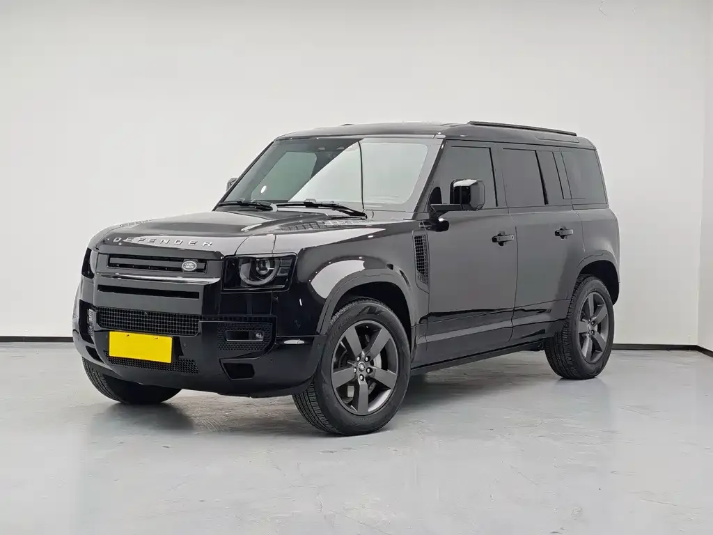 Land Rover Defender — фото 1