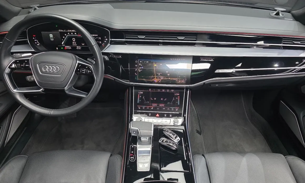 Audi A8 — фото 6