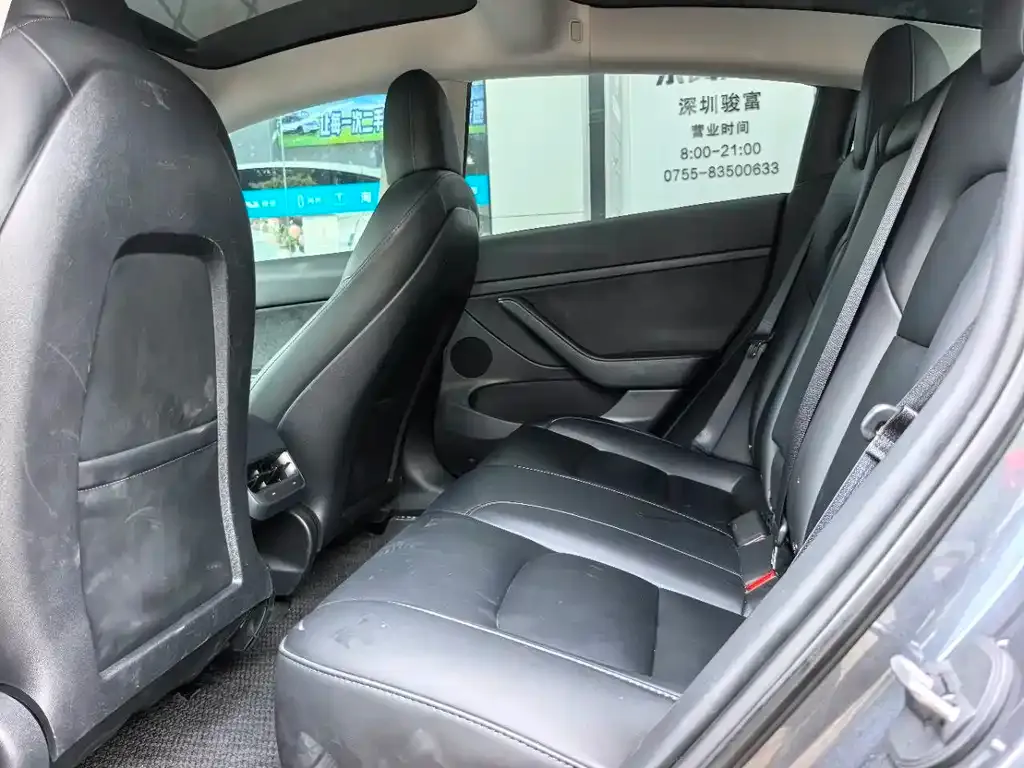 Tesla Model 3 — фото 3