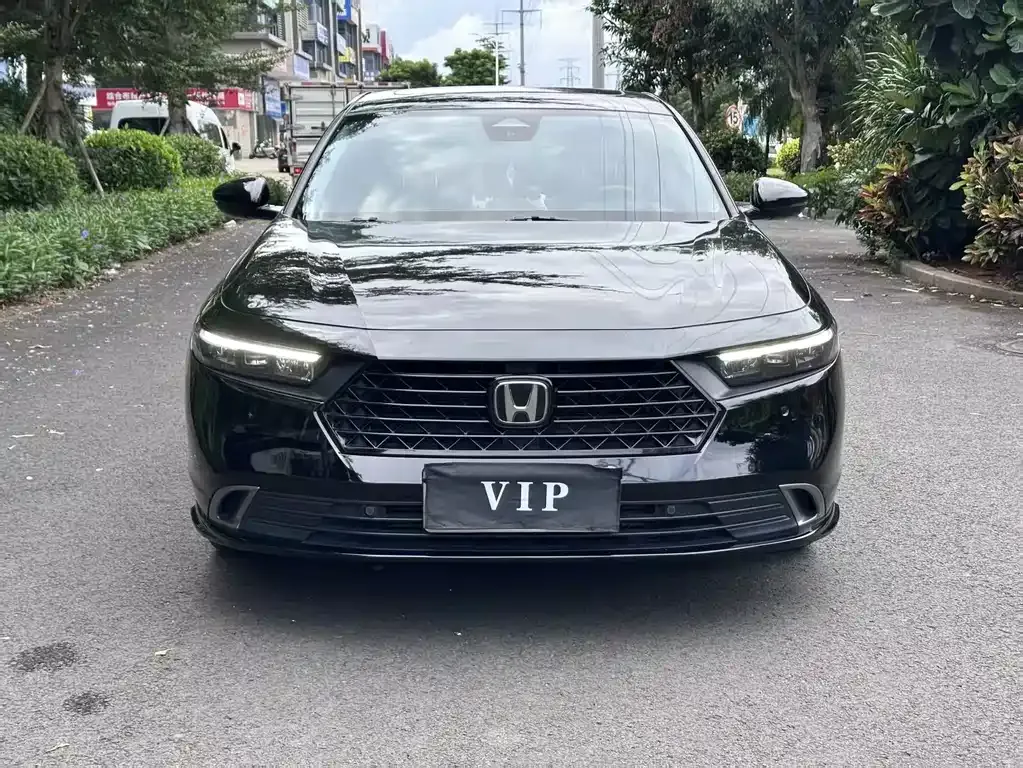 Honda Accord — фото 3