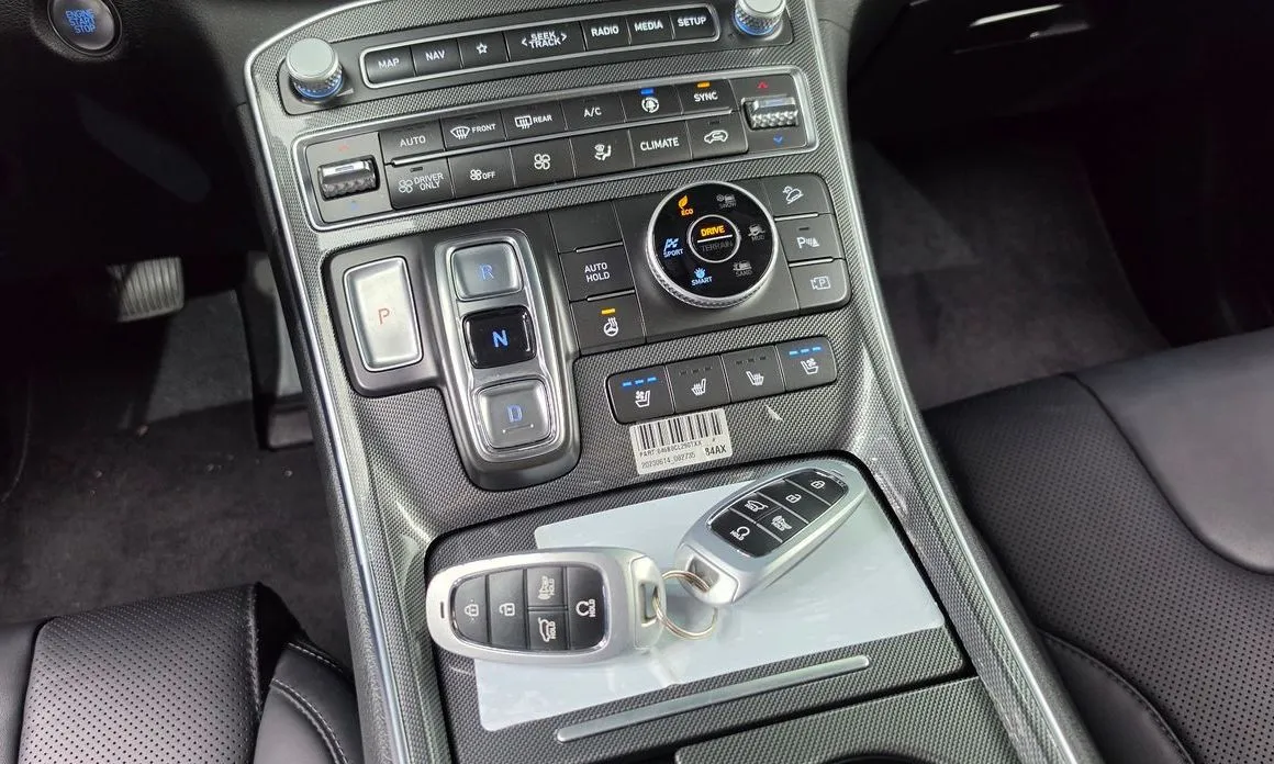 Hyundai Santafe — фото 7