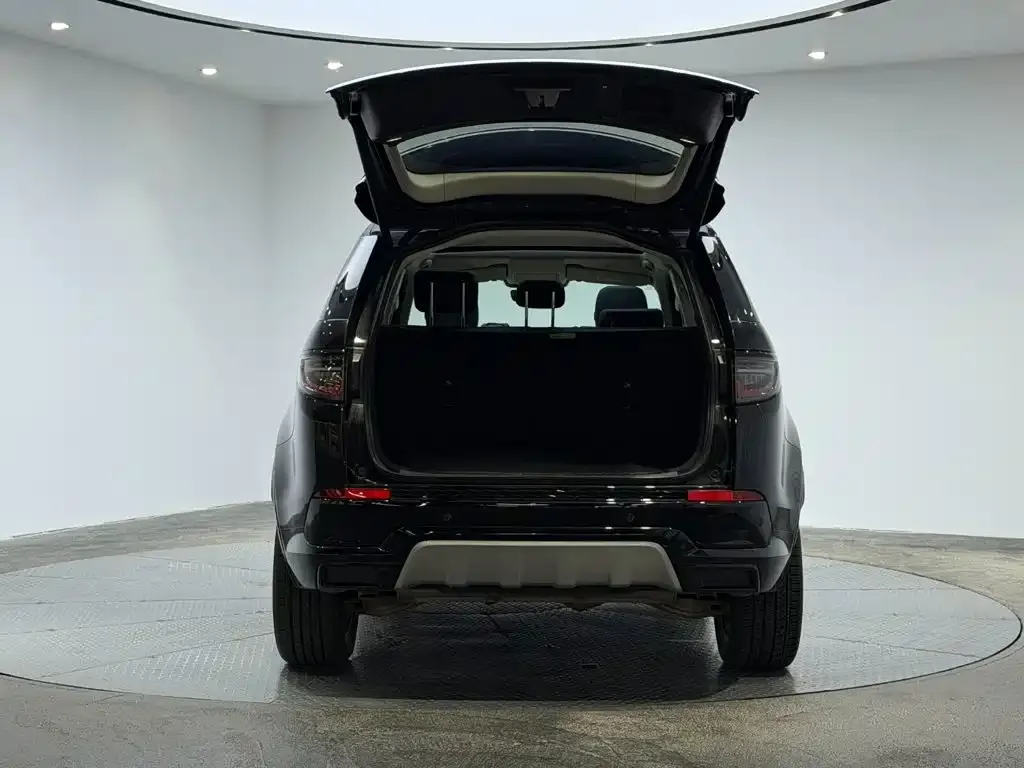 Land Rover Discovery Sport — фото 2
