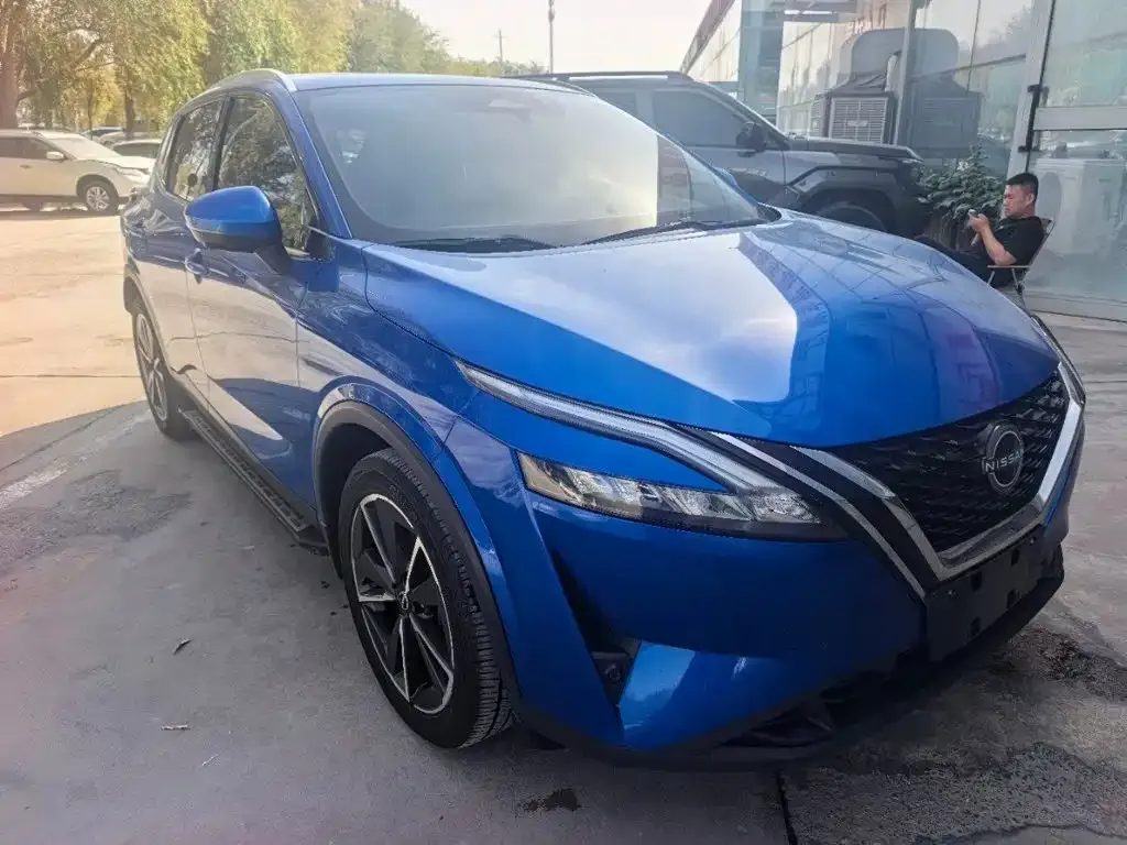 Nissan Qashqai — фото 8