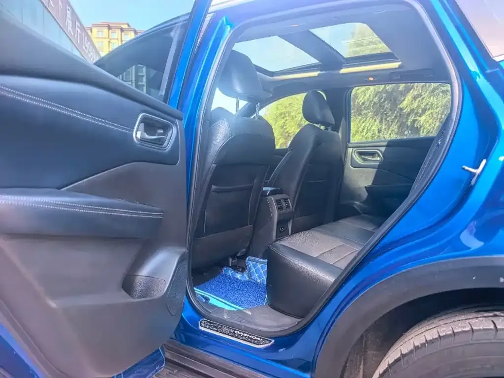Nissan Qashqai — фото 2