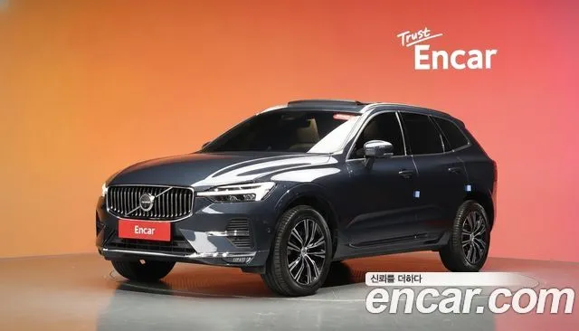 Volvo XC60 — фото 1
