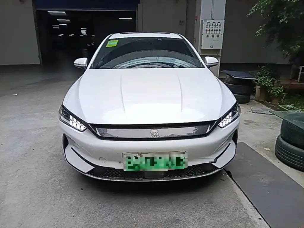 BYD Qin PLUS — фото 9