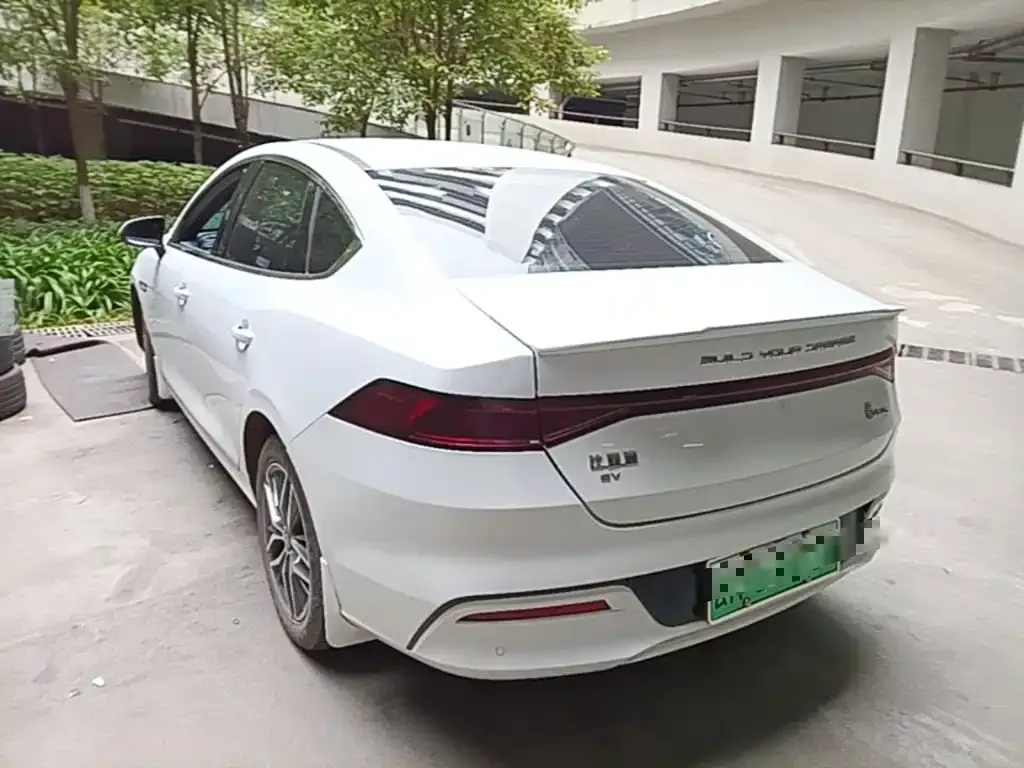 BYD Qin PLUS — фото 1
