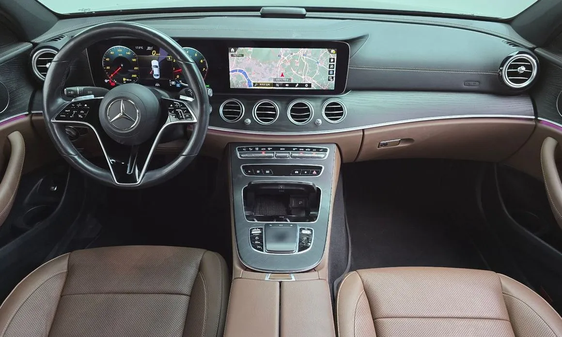 Mercedes-Benz E-Class — фото 10