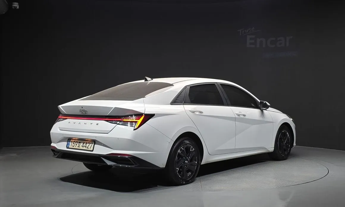 Hyundai AVANTE — фото 7