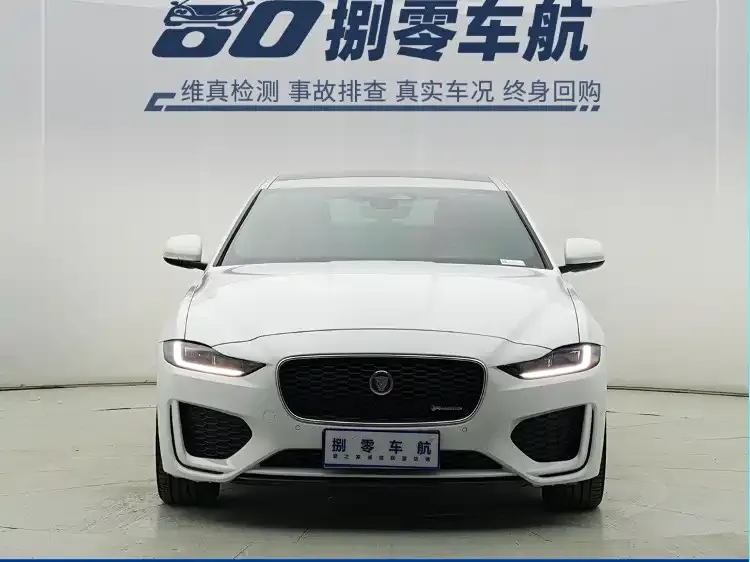 Jaguar XEL — фото 10
