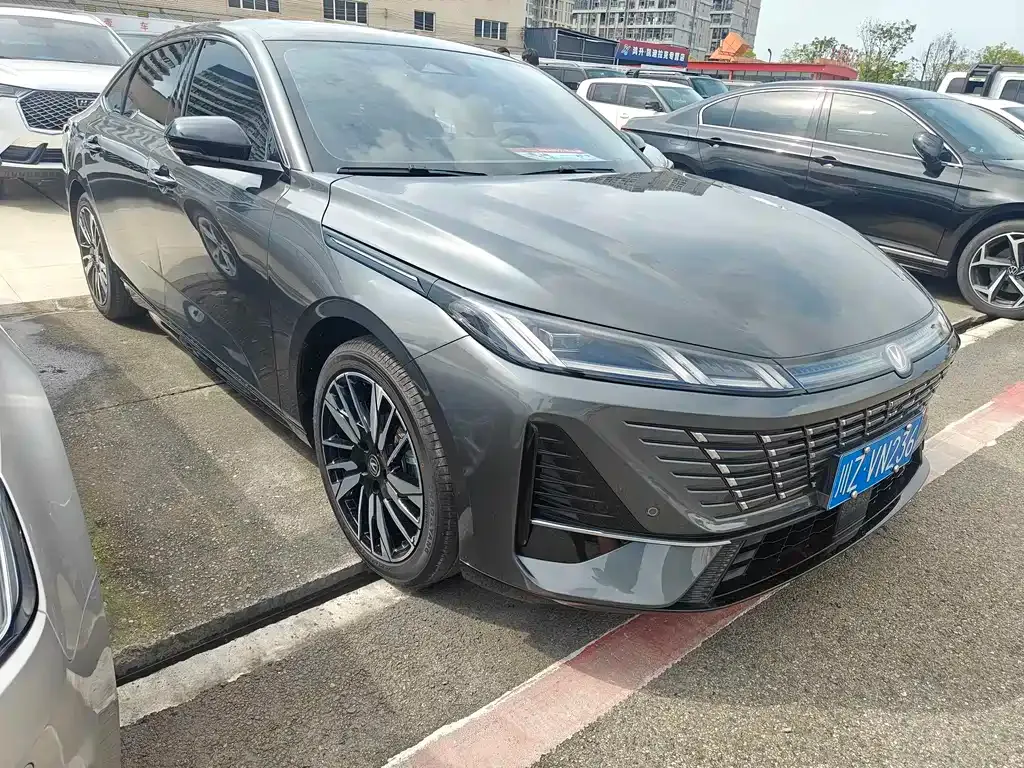 Changan Eado — фото 10