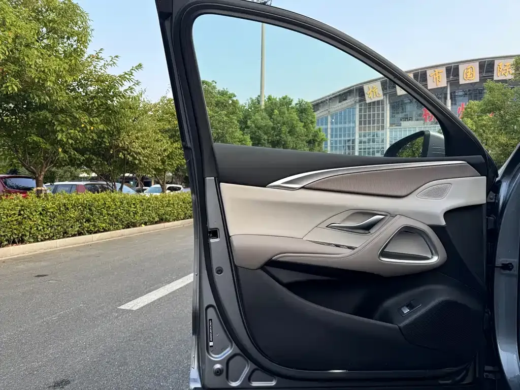 BYD Pro New Energy — фото 6